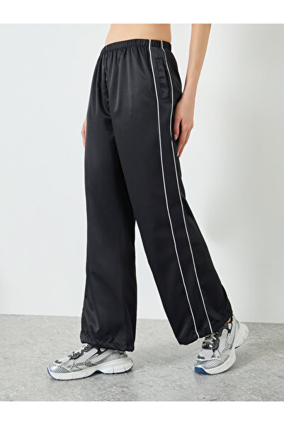 Styli Black Dual Side Stripe Toggle Adjuster Straight Pants