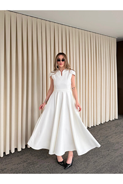 Laluvia Λευκό Μίνι Φόρεμα με V-λαιμόκοψη - 242480