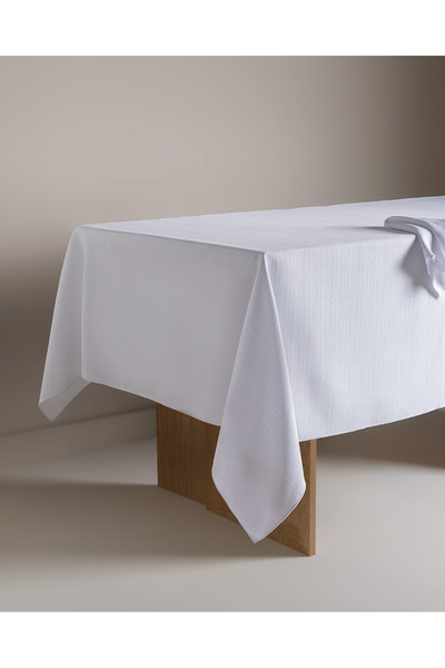 Madame Coco Față de masă Nostang - Albă - 145x200 cm