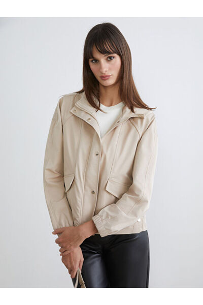 LC Waikiki Rmz Gi̇yi̇m Farkiyla Hooded Loose Fit Women's Raincoat