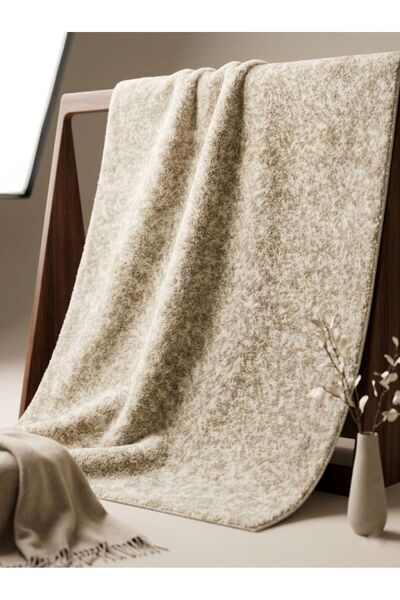 Plato Krem Kaymaz Jel Kesme Halı Yolluk