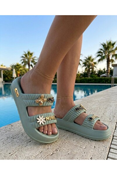 Ayhan Kundura شبشب شاطئ نسائي مريح مرصّع بالأحجار ديلي شبشب