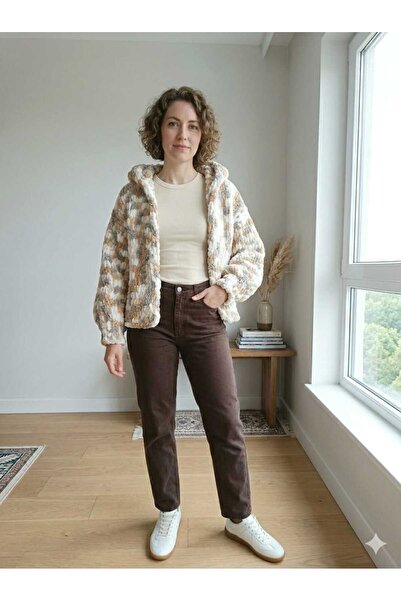 A&D HANDMADE Hand Knitted Puffy Hooded Crop Cardigan