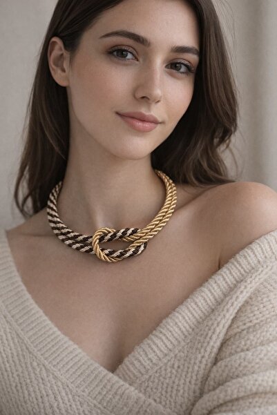 Kutcha Accessories Gold Braided Knot Necklace