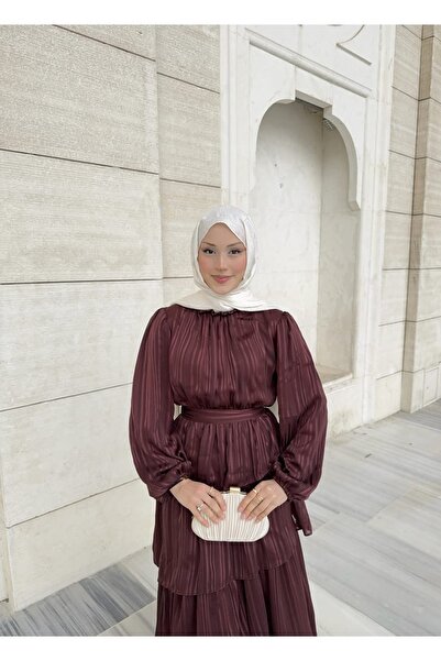 THEK BUTİK فستان شيفون بتفاصيل حزام من الفولان