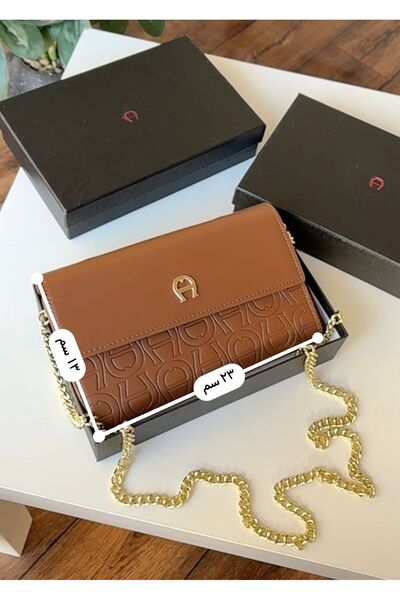 GGGG Bags with their accessories