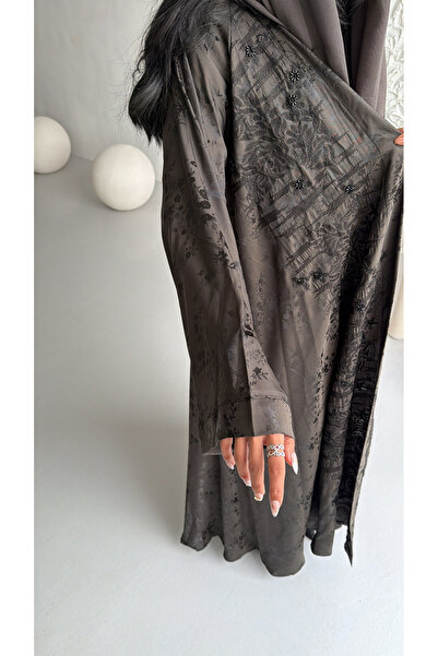 OZA Jacquard Floral Abaya with Beaded Details – Elegant Grey Luxury Abaya