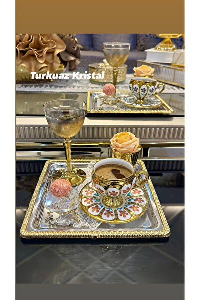 Saatistan İki Adet Metal Döküm Gold Çay ve Kahve Sunum Tepsisi Seti