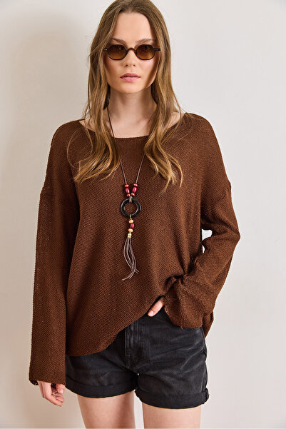 Olalook Kadın Kahverengi Kayık Yaka Merserize Kolyeli Dökümlü Triko Bluz BLZ-...