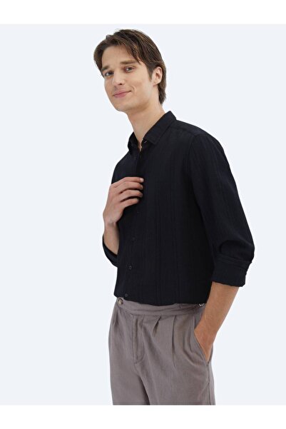 Kip Siyah Regular Fit Dokuma Klasik Gömlek