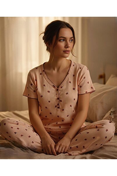 Mihra Poi̇ntella Patli Short Sleeve Pajama Set