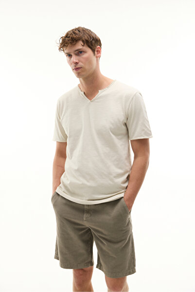 Mudo Men's Stone Color Henley Collar Short Sleeve T-Shirt