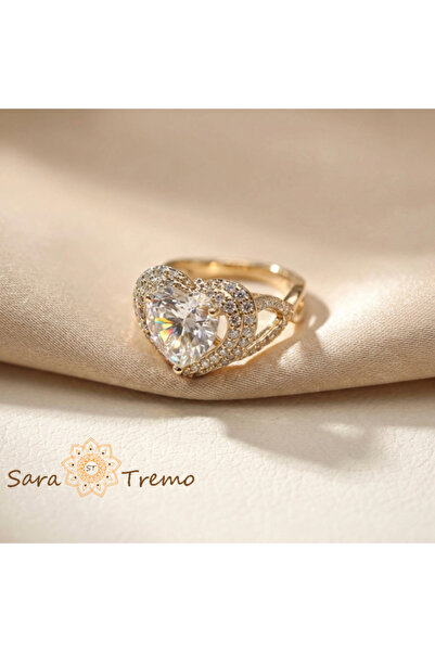 SaraTremo Supreme Heart Ring – 14K Gold Plated Ring with White Zirconia