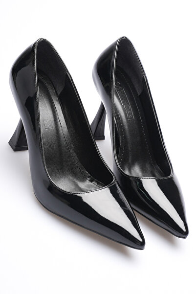 AleWomen Pantofi de damă Ernio Stiletto din piele lăcuită neagră, cu vârf asc...