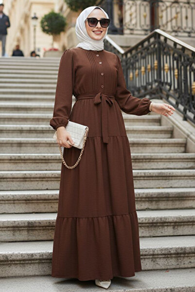 N.S NEVA STYLE Kat Piliseli Kahverengi Tesettür Elbise 20207KH