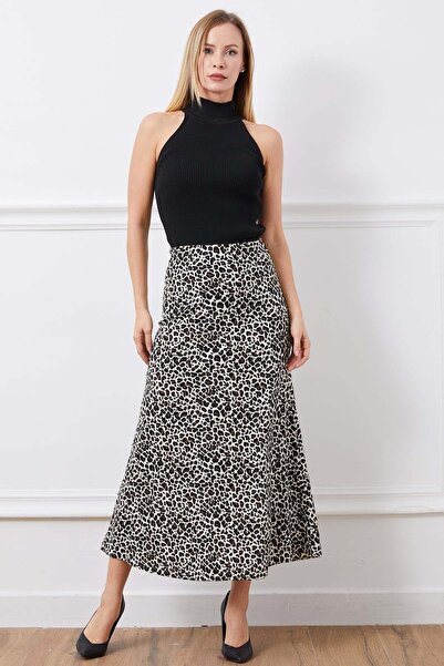 zenne Leopard Printed Piece Skirt Ecru