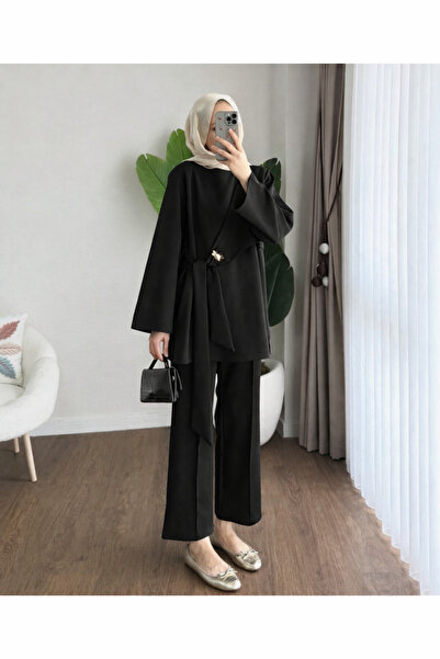 TOKARİS TEKSTİL Με λεπτομέρεια αγκράφας Γυναικείο Σετ Παντελονιού και Τουρμπά...