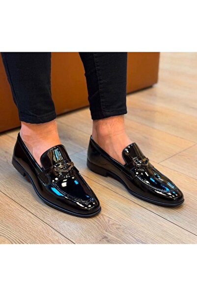 Parlak Hakiki Deri Tokalı Makosen Klasik Ayakkabı