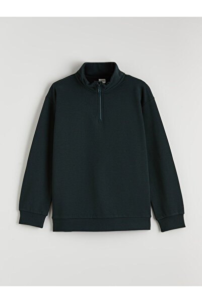 LC Waikiki Nevavm Dik Yaka Boy's Sweatshirt with a Difference