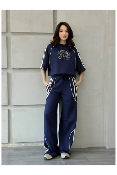 Coral Embossed Front Striped Detail Set 4712 Navy Blue