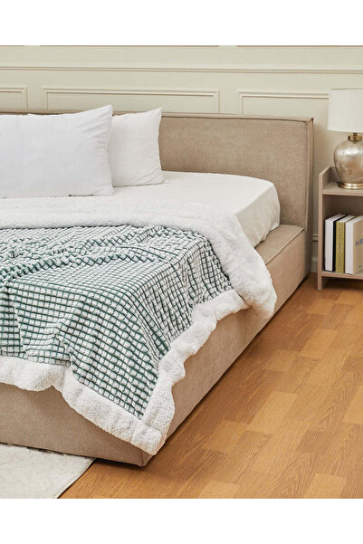 REDTAG Green Blanket With Sherpa (Single Size)