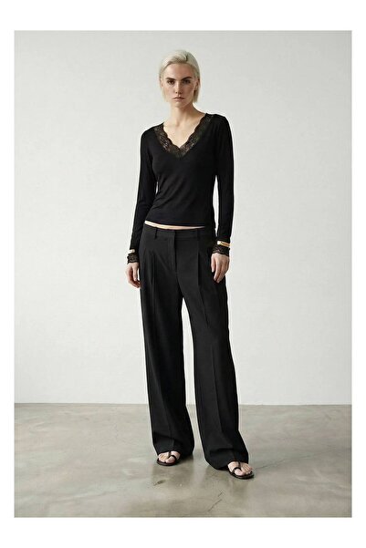 Coral Collar and Sleeve Cuffs Lace Piece Blouse 8442 Black