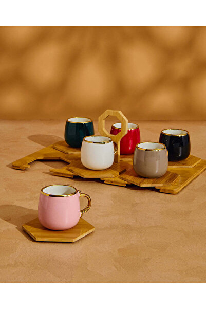 REDTAG مجموعة متنوعة من الأكواب والصحون مع حامل من بامبو (13 قطعة)