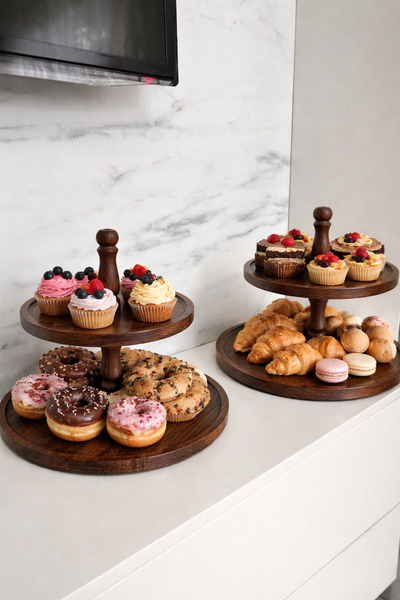 senk 2 Katlı Ahşap Sunum Standı – Kurabiye, Tatlı ve İkramlık Standı