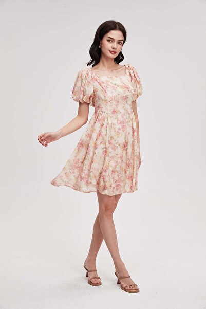 menta Short-sleeve patterned short dress