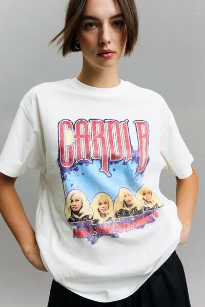 Bershka Cardi B. kısa kollu baskılı tişört