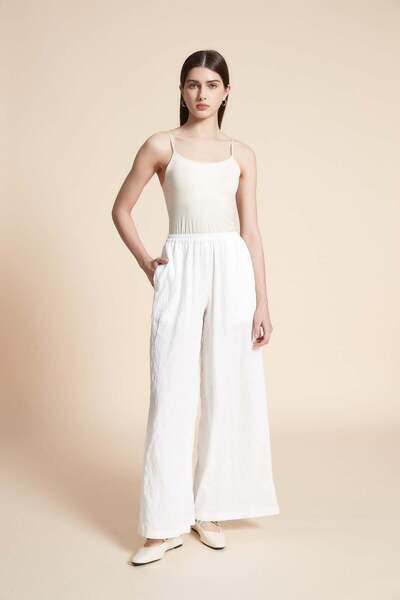 Yola Long plain wide trousers with belt