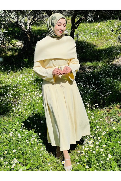 POLEN Pelerin Detaylı Etekli Takım