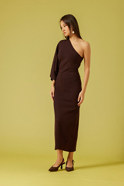 Nisan One shoulder knit dress