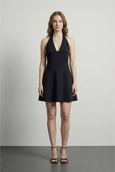 Quzu Halter Dress Black