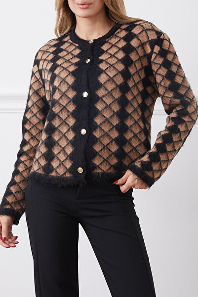 zenne Diamond Patterned buttoned knit cardigan in light brown
