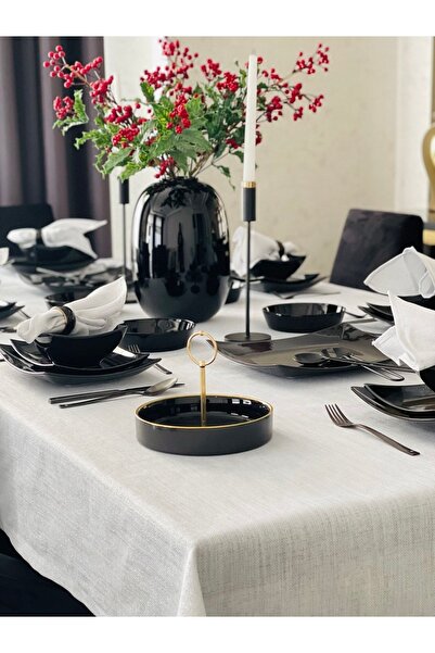 Valerium Glittery Silver Tablecloth