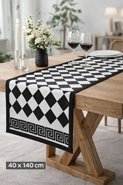 Tilda BSC. & Home Siyah Beyaz Dama Desenli Dijital Baskılı Runner Masa Örtüsü...