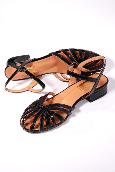 UYEGE Испания Серия Сандали за жени с тънки каишки и каишки за глезена, от ес...