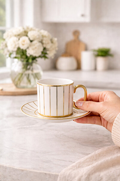 welcomein 6 Kişilik 12 Parça Porselen Türk Kahve Fincanı Takımı Altın Detaylı...