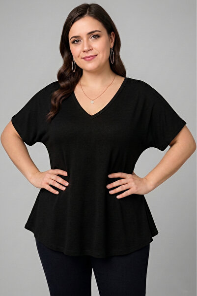 Curvy Trend Plus Size V-Neck Short Sleeve Wide Hem Blouse