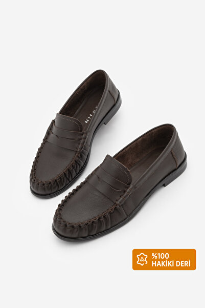 Marjin Γυναικεία παπούτσια από γνήσιο δέρμα με οβάλ μύτη, ραμμένα με κορδόνια...