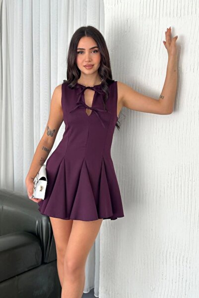 Hiccup Rochie mini JANES cu guler rotund, fără mâneci, decupată, tip patinatoare