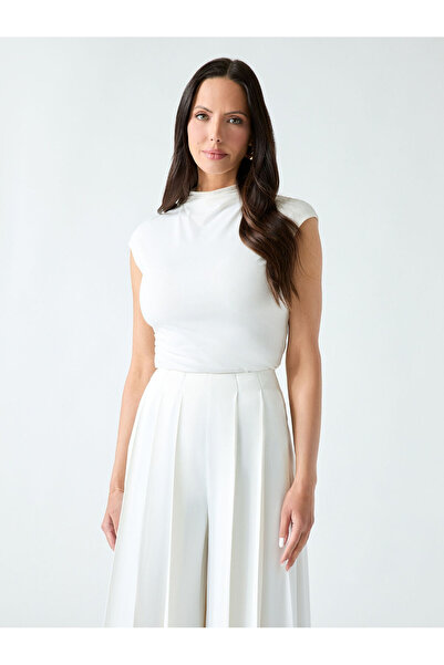 Guess Sleeveless solid top