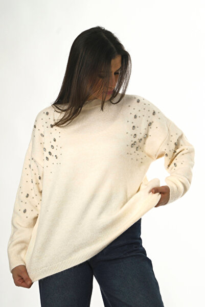 ABBRA سترة نسائية برقبة دائرية مرصّع بالأحجار كازاك من وودز أون ذا شولدرز