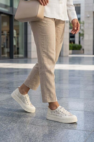 Guja Sedona Imported Special Series Stone-Detail Women's Sneakers Beige