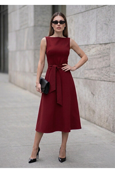 Moda Hour Rochie de damă cu mâneci zero cloș croială lungime midi