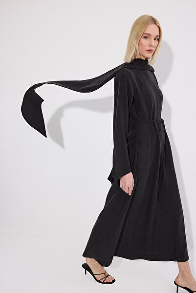 Touché Privé Shawl Collar Kupra Dress