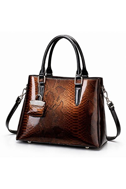 Gold Vitray shoulder and handbag bag made of shiny artificial Leather