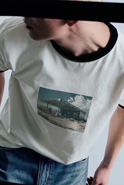 Pull & Bear Kısa kollu grafik ribanalı t-shirt