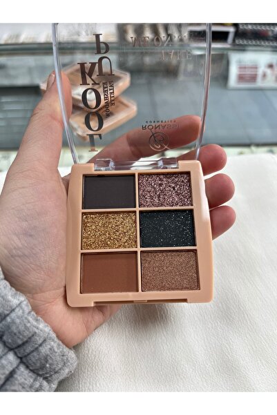 ÇELİKSİLVERTAKI Göz farı paleti simli